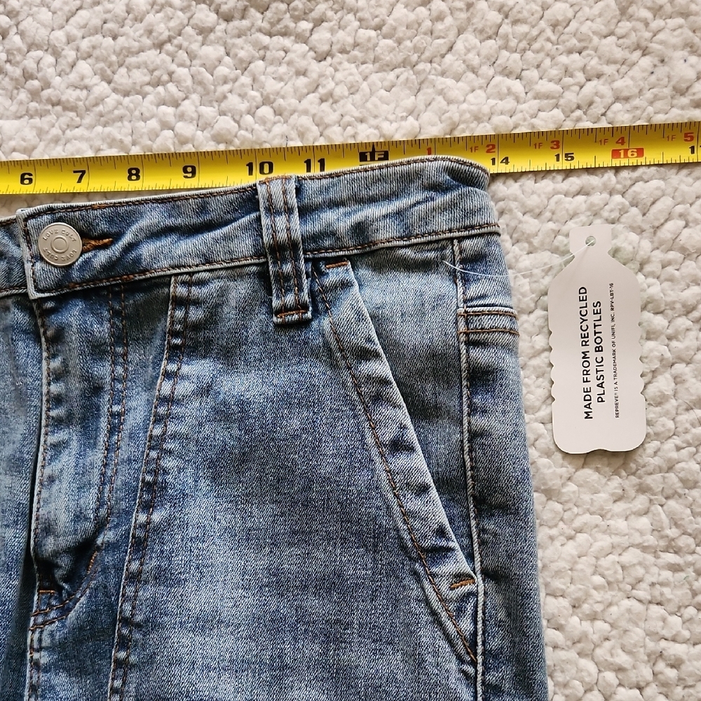 LOVE CULT DENIM Classic Blue Flare Leg High Rise Jeans Sz 5 Y2K retro NWT - Picture 12 of 16